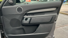 Land Rover Discovery 3.0 D300 R-Dynamic SE 5dr Auto Diesel Station Wagon